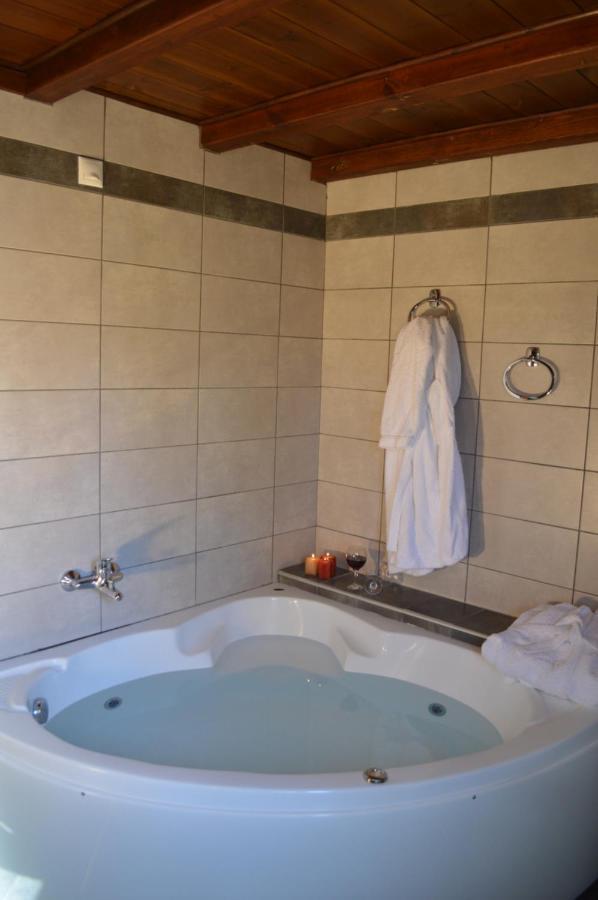 Hotel Dryades Eláti Eksteriør billede